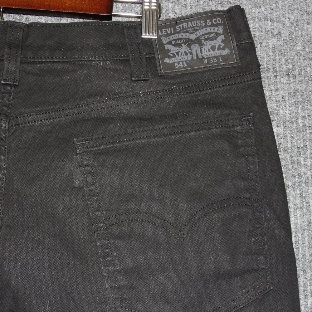 Levi's‎ 541 Athletic Taper Black Denim Shorts Mens W38 Waxes Utility